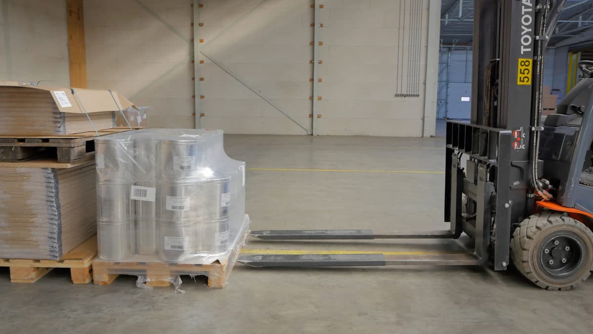 Cross-loading Reachforks.00_01_33_01.Still002