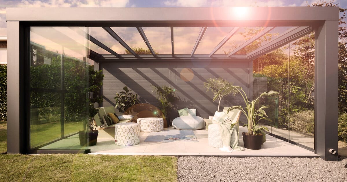 csm_2019-CUBE-tuinkamer-buiten-vtwonen-Lelystad-antraciet-3_avondzon_9b9d1bb9fe